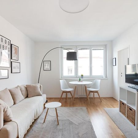 Modern, Bright Studio -Close To The Center In A Quiet Area Wien Ngoại thất bức ảnh